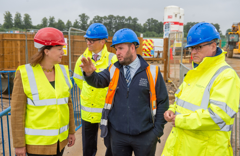 Victoria on Building Site