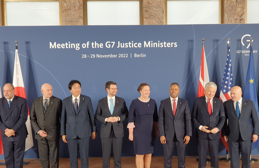 G7